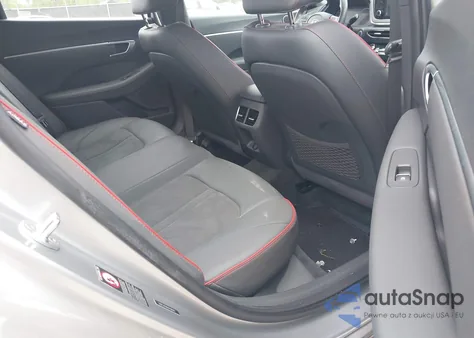 2021 Hyundai Sonata Sel Plus z USA, uszkodzony, nr VIN 5NPEJ4J28MH108241